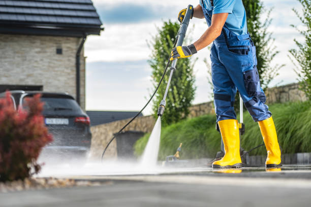 Best Deck Pressure Washing  in Skidaway Island, GA